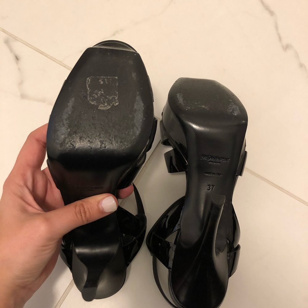 Lightly used YSL patent leather platform sandals - Picture 6 of 7
